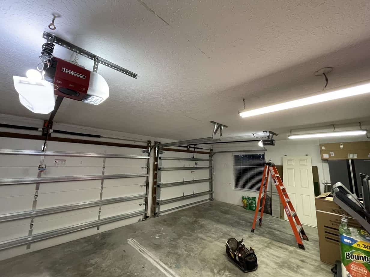 Garage Door Opener (Motor) Installation & Repair in Florida